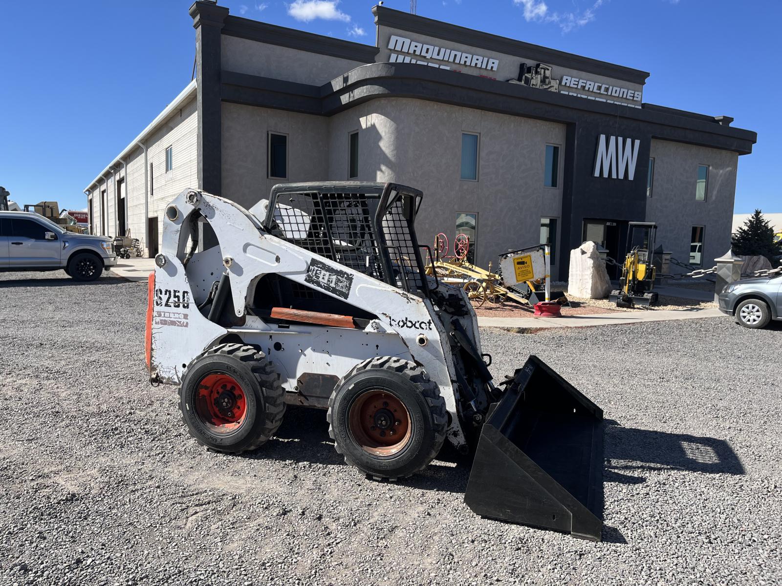 ./imagenes/INVOICE/2019/17252/BOBCAT S250 (1).JPG